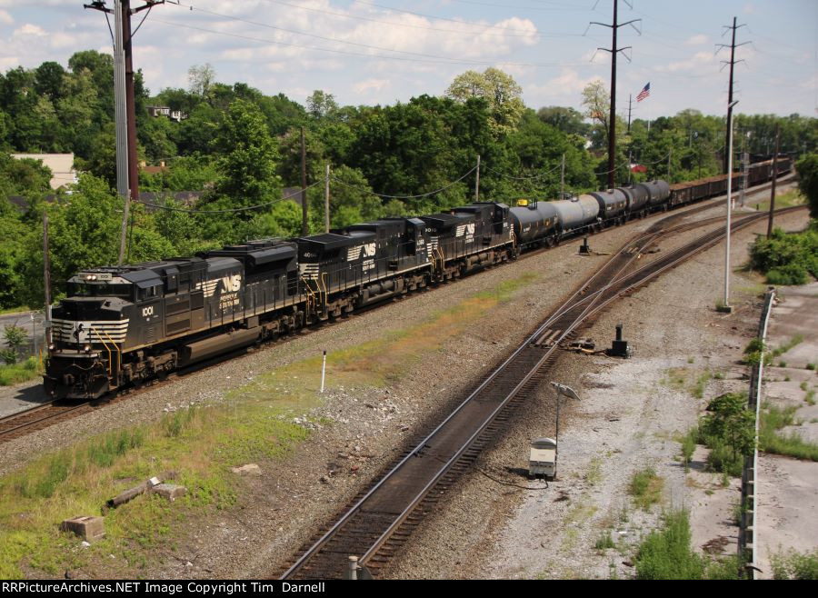 NS 1001 leads a WB mixer 34A